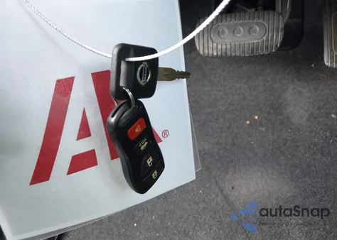 2011 Nissan Versa 1.8S z USA, uszkodzony, nr VIN 3N1BC1AP3BL391686